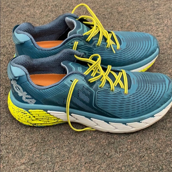 best outdoor tennis court shoes